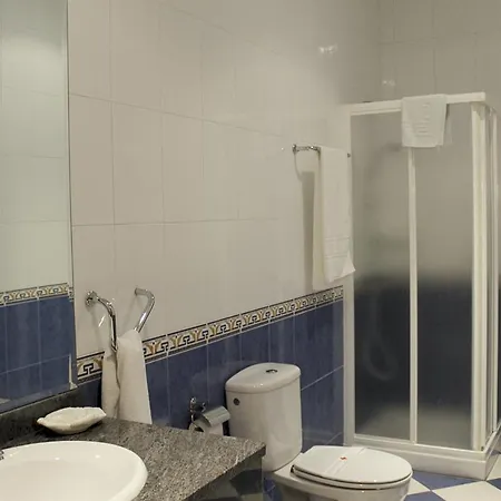 شقة Monasterio San Martín de Castañeda