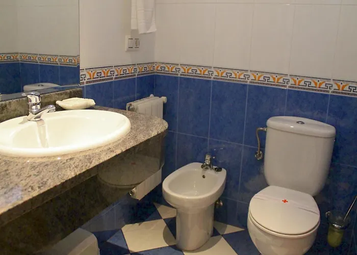 Monasterio * San Martín de Castañeda